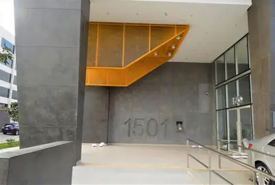 a staircase on the side of a building at Loft de estreno, San Borja, muy centrico in Lima
