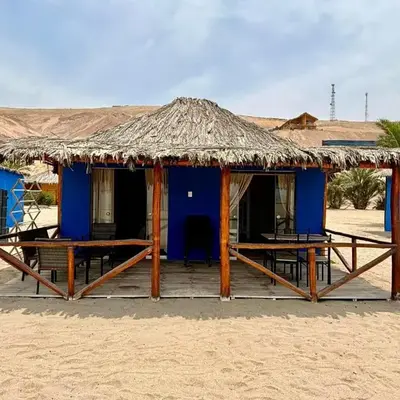 Bungalows frente al mar en playa Wakama
