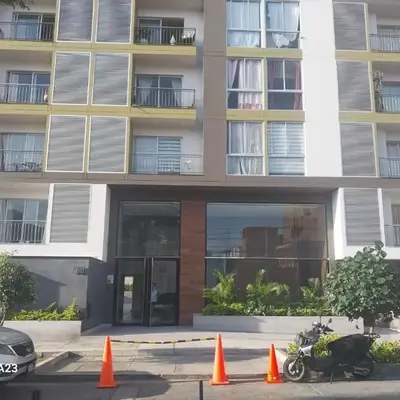 Moderno departamento con vista panorámica cerca a los centros comerciales