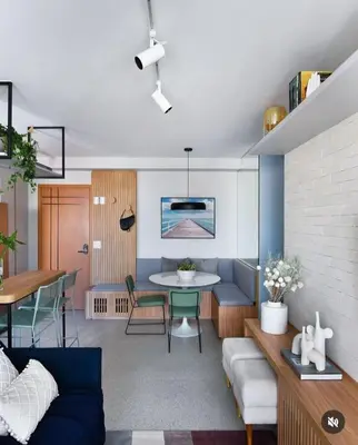 a living room with a couch and a table at Leyendas 2090 in Lima