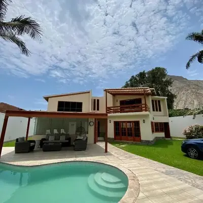 Casa Vaí Cieneguilla with a pool
