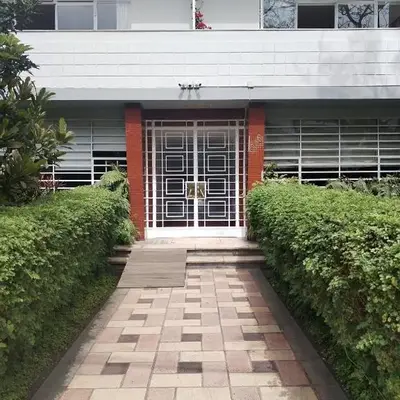 Spacious apartment - San Isidro