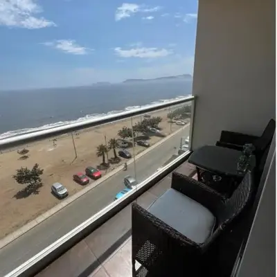Departamento con balcon y vista al mar