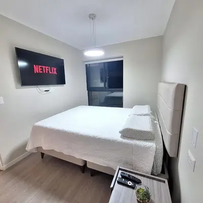 a hospital room with a bed and a sign on the wall at Apartamento de ensueño in Lima