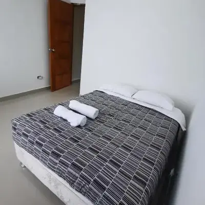 HABITACIÓN PRIVADA En Casa a 13 minutos Acceso A Baño