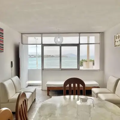 Apartment with Stunning Ocean View