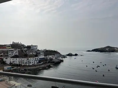 Gallery image of Departamento único con vista al mar y terraza in San Bartolo