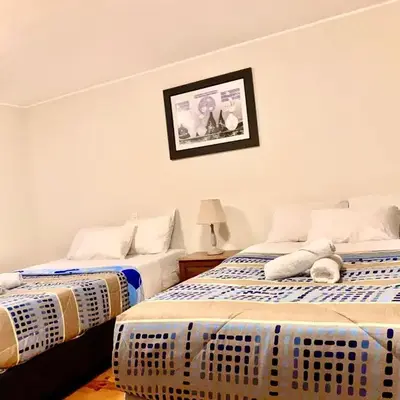 Suite Independiente con Baño Privado – Miraflore