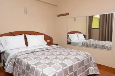 Gallery image of hotel opera in Lima