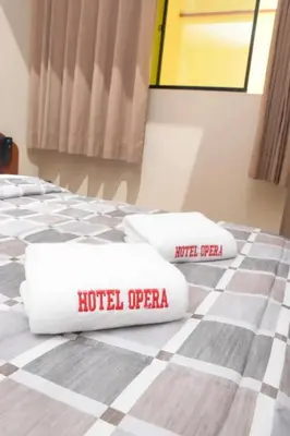 Gallery image of hotel opera in Lima