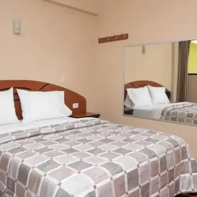 hotel opera