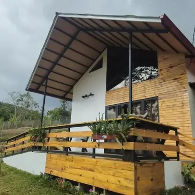 La Montaña Lodge - Oxapampa