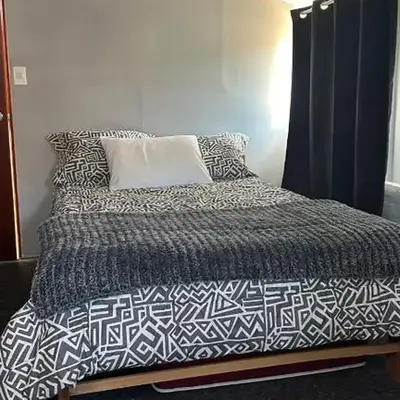 Cozy room with kitchenette and private bathroom