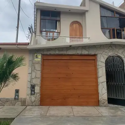 Apartamento cerca a lugares turísticos en Ica para 5 personas