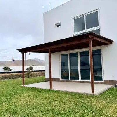 Casa de playa en Cerro Azul con piscina privada