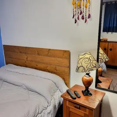 Habitación con baño privado acceso a cocina y terraza en Miraflores