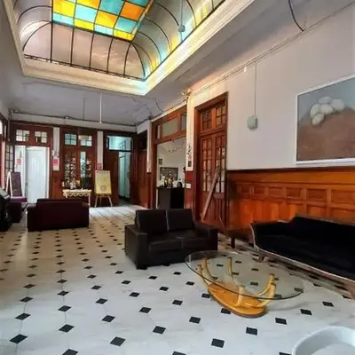 1900 Backpacker's Hostel