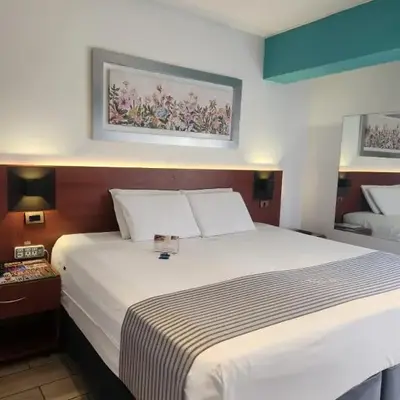 Hotel Vila Santa
