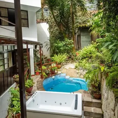 Gringo Bill's Boutique Hotel
