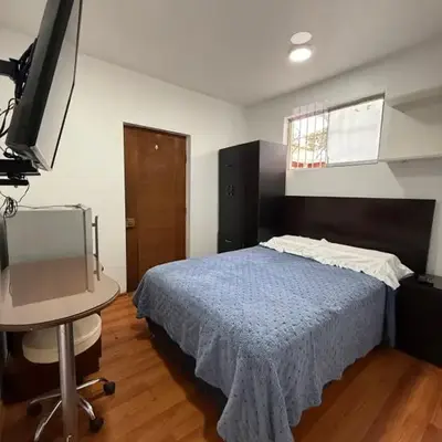 Private room in Miraflores; Exclusive entrance!
