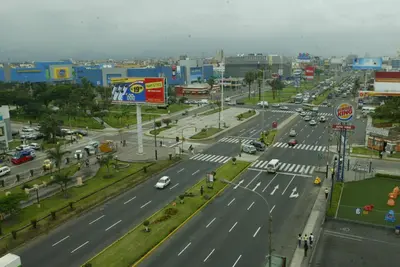 an aerial view of a busy city street with traffic at Hotel Melodia in Lima