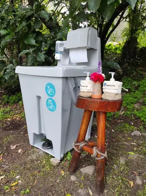 a toilet sitting on top of a wooden stand at Glamping Chaska Ocupi in Urubamba