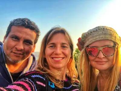 a man and a woman posing for a picture at Chakana Family Home Lima Airport in Lima