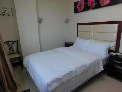 Gallery image of Sunshine Hotel in Lima