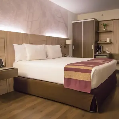 Aku Hotels