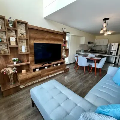 Elegante Duplex Cerca Parque Kennedy Miraflores