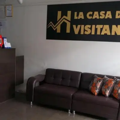 LA CASA DEL VISITANTE