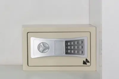 an electrical outlet with a clock on it at Casa Ramos Salamanca - Airport pick up and drop off service - Homestay in Lima